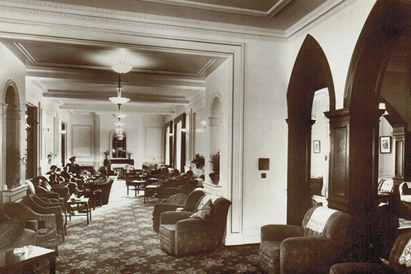 Black and white image of the lounge